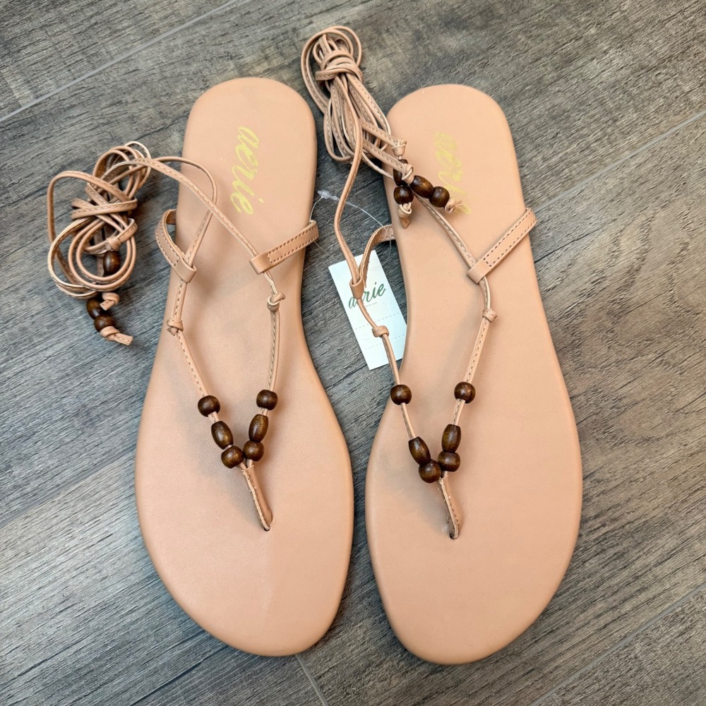 NEW Aerie Women 10 Tan Lace Up Gladiator Sandals Wood Bead Thong Flat Resortwear